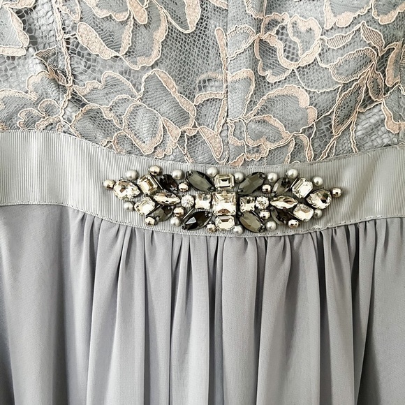 ELIZA J Embellished Flowy Gown Light Gray Maxi Dress Size 4 - Picture 5 of 7